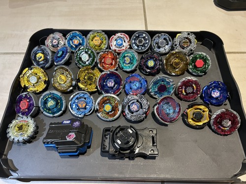 énorme lot beyblade - Énorme,